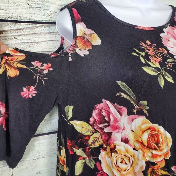 e.Luna Black Floral Cold Shoulder Tunic Top Women’s Small - Picture 4 of 8